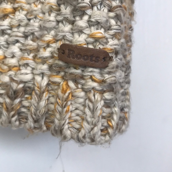 Roots Crochet Sweater w/ Pockets - Picture 4 of 6